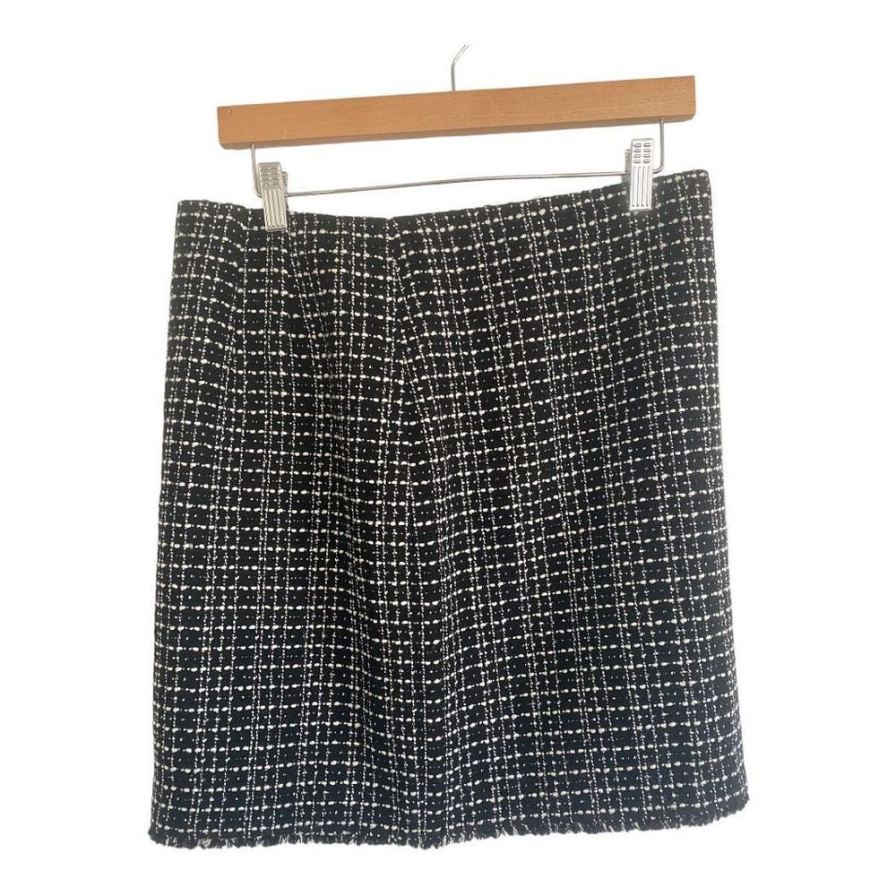 Ann Taylor Women's Black & White Plaid Tweed Straight Mini Skirt Size 8